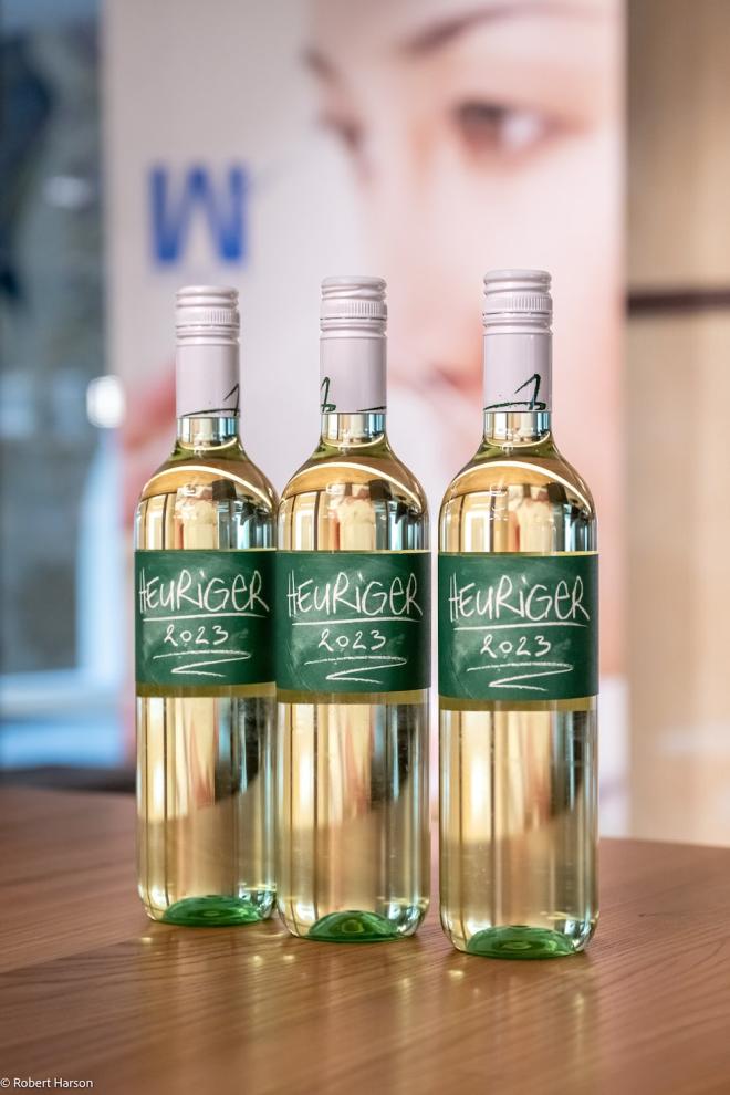 Wegenstein Wein in der neuen PET Flasche