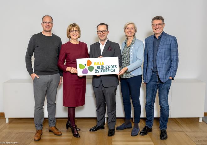 Gábor Wichmann (Geschäftsführer BirdLife Österreich und Vorstand Blühendes Österreich), Maria Patek (Bundesministerin a.D. und Vorständin Blühendes Österreich), Robert Nagele (Vorstand Billa AG und Blühendes Österreich), Tanja Dietrich-Hübner (Vorständin Blühendes Österreich), Michael Jungmeier (Prof. FH Kärnten und Vorstand Blühendes Österreich)