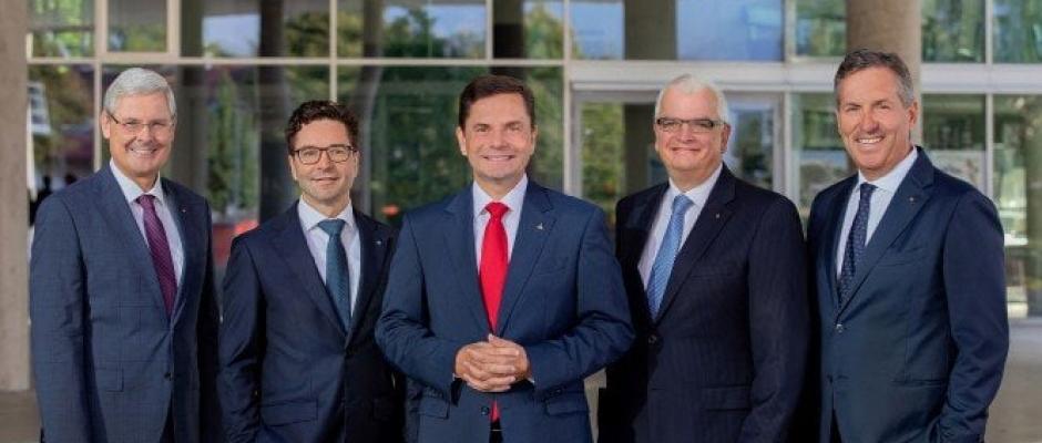 Im Bild der aktuelle Vorstand (v.l.n.r.) KR Hans K. Reisch, Mag. Markus Kaser, Mag. Fritz Poppmeier, Mag. Marcus Wild, Mag. Paul Klotz.