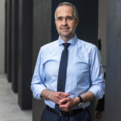 Mag. Gerald Hackl, Vorstandsvorsitzender VIVATIS Holding AG.
