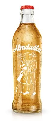 Die Almdudler-Trachtenpärchenflasche ist neuerdings eine geschützte Marke.