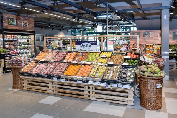 Merkur Markt Phils Place