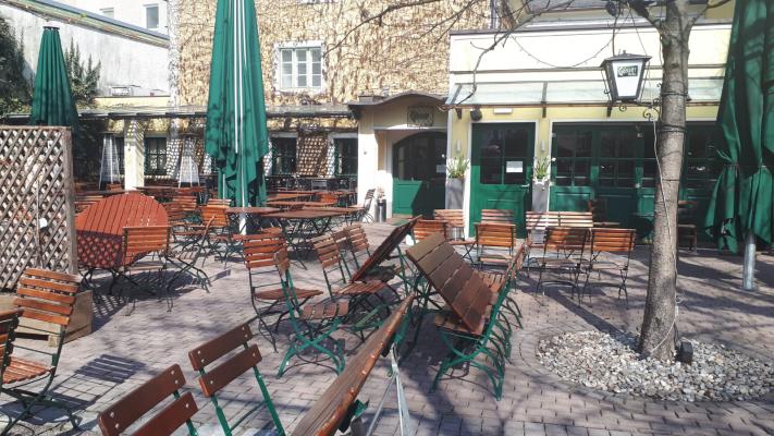 Heuer müssen neben den Wirtsstuben auch die Gastgärten vorerst geschlossen bleiben, der frühlingsbedingte Aufschwung für das Gastronomiegeschäft bleibt somit auch aus.