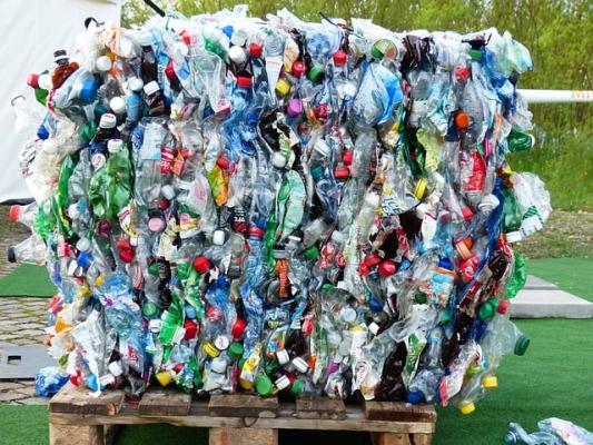 Plastik Debatte Fortsetzung