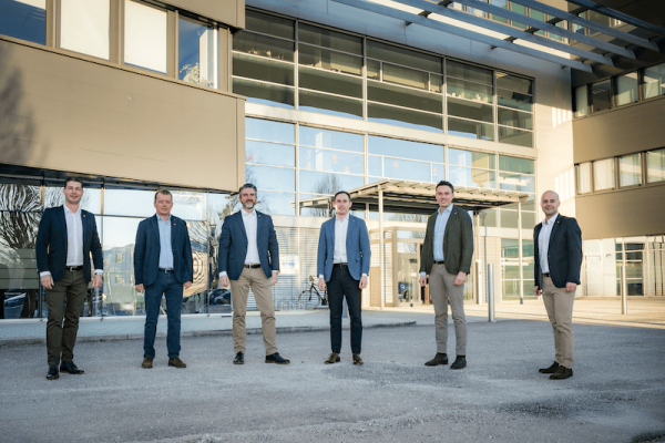Die neue Geschäftsleitung von Lidl Österreich: v.l.n.r.: Martin Wollmann (Personal), Wolfgang Radics (Verwaltung), Karsten Kremer (Einkauf), Alessandro Wolf (Vorsitzender der Geschäftsleitung), Hannes Teschl (Immobilien), Michael Kunz (Vertrieb und Logistik) 