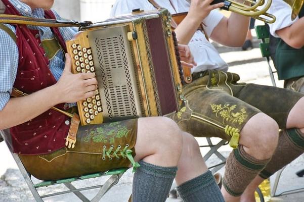 Metro/AGM: Im Zustellservice spielt die Musik