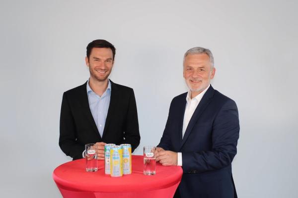 Harald Doppler startet als CCO bei Spitz (rechts), im Bild mit Spitz-CEO Walter Scherb