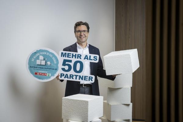 Spar-Vorstand und Sprecher der zucker-raus-initiative, der Allianz gegen zu viel Zucker, Mag. Markus Kaser freut sich über mehr als 50 Unterstützer auf dem Weg zu einer zuckerärmeren Gesellschaft.