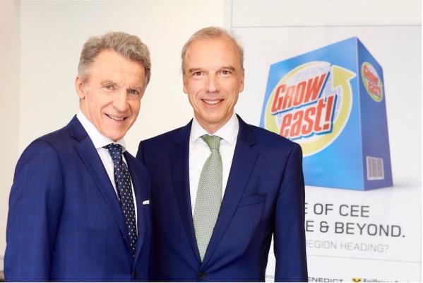 Der Grow East Congress 2024. Im Bild die Organisatoren Dr. Manfred F. Berger (li.) und Prof. Dr. Arnold Schuh.