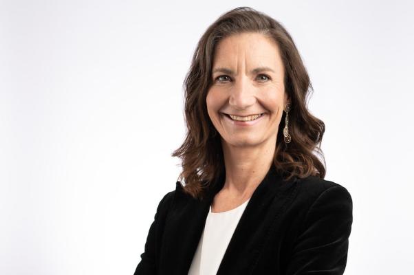 seit 1. April 2023 verstärkt Eva Koller neben Harald Hauke die Geschäftsführung der Austria Glas Recycling. 