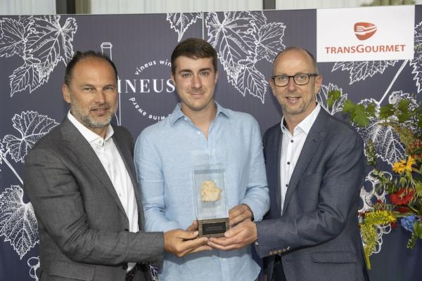 VINEUS WINE AWARD 2023: Gabriel Grassl aus Göttlesbrunn ist Newcomer Winzer des Jahres.
