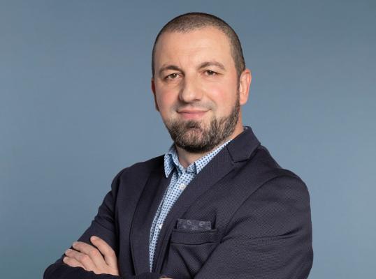 Elvis Penjo zum neuen Head of ESG bei CBRE Austria befördert