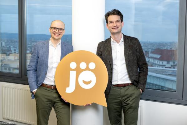 Die beiden jö-Geschäftsführer Nikolai Scheurecker (links im Bild) und Johannes Greller (rechts im Bild)