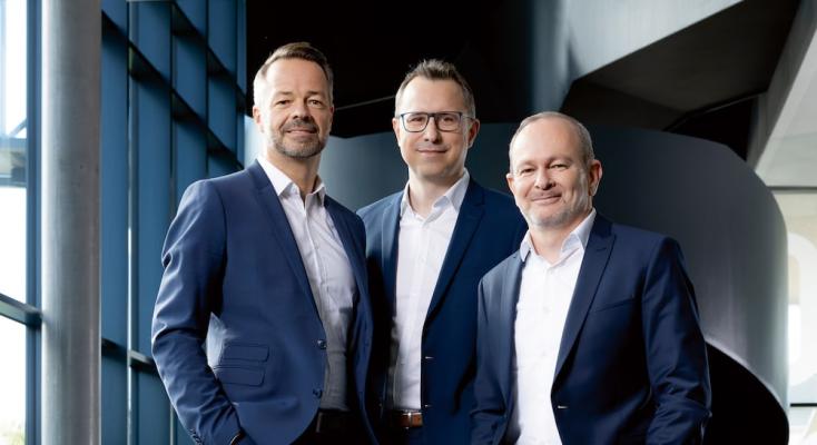 KNAPP-Vorstandsteam (v.l.n.r.): KNAPP-COO Franz Mathi, KNAPP-CFO Christian Grabner, KNAPP-CEO Gerald Hofer Foto: ©KNAPP/Kanizaj