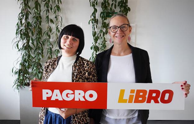 Michaela Wohlmuth, Marketingleitung PAGRO und LIBRO (li.) und Geschäftsführerin Ulrike Kittinger.