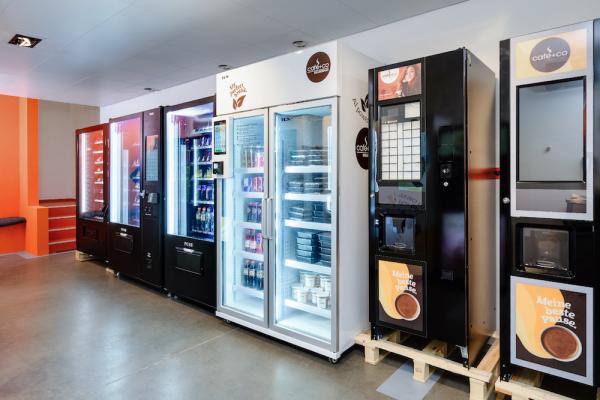 café+co nimmt in Tschechien ihr Technik-Center in Betrieb. Damit werden technische Entscheidungen – von neuen Automaten bis zu Software-Updates – künftig zentral geprüft und gruppenweit standardisiert.