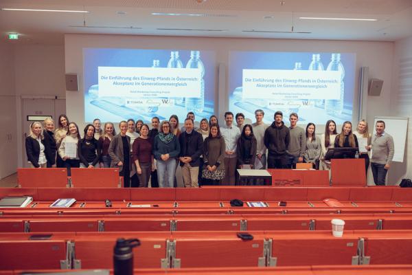 Einwegpfand in Österreich: WU-Studierende zeigen hohe Akzeptanz und die Schlüsselrolle der Technologie