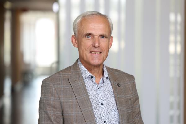 Mit DI Andreas Bayer gewann der Logistikverbund Mehrweg (LMW) Anfang 2025 einen Logistikprofi. 