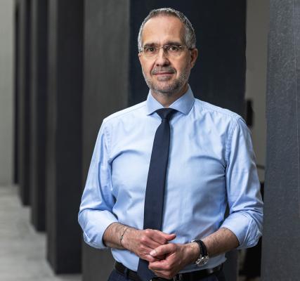 Mag. Gerald Hackl, Vorstandsvorsitzender Vivatis Holding AG.