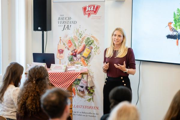 Klaudia Atzmüller, Geschäftsführerin von Ja! Natürlich.
