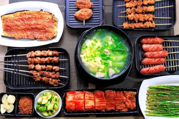 Weltvegetariertag: Fleisch bleibt Alltag, pflanzliche Alternativen gewinnen weiter an Bedeutung